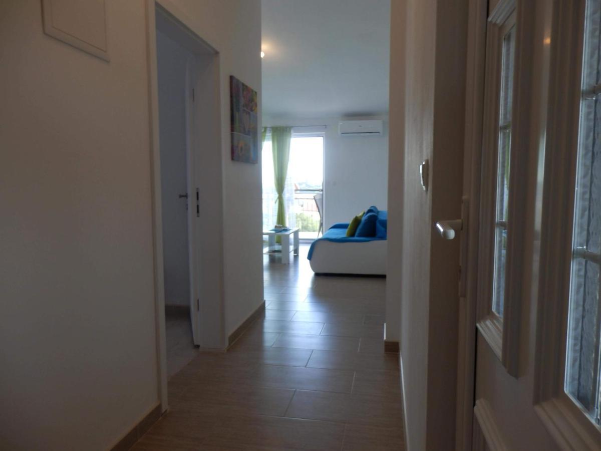Apartman Laura Tribunj  Exterior photo